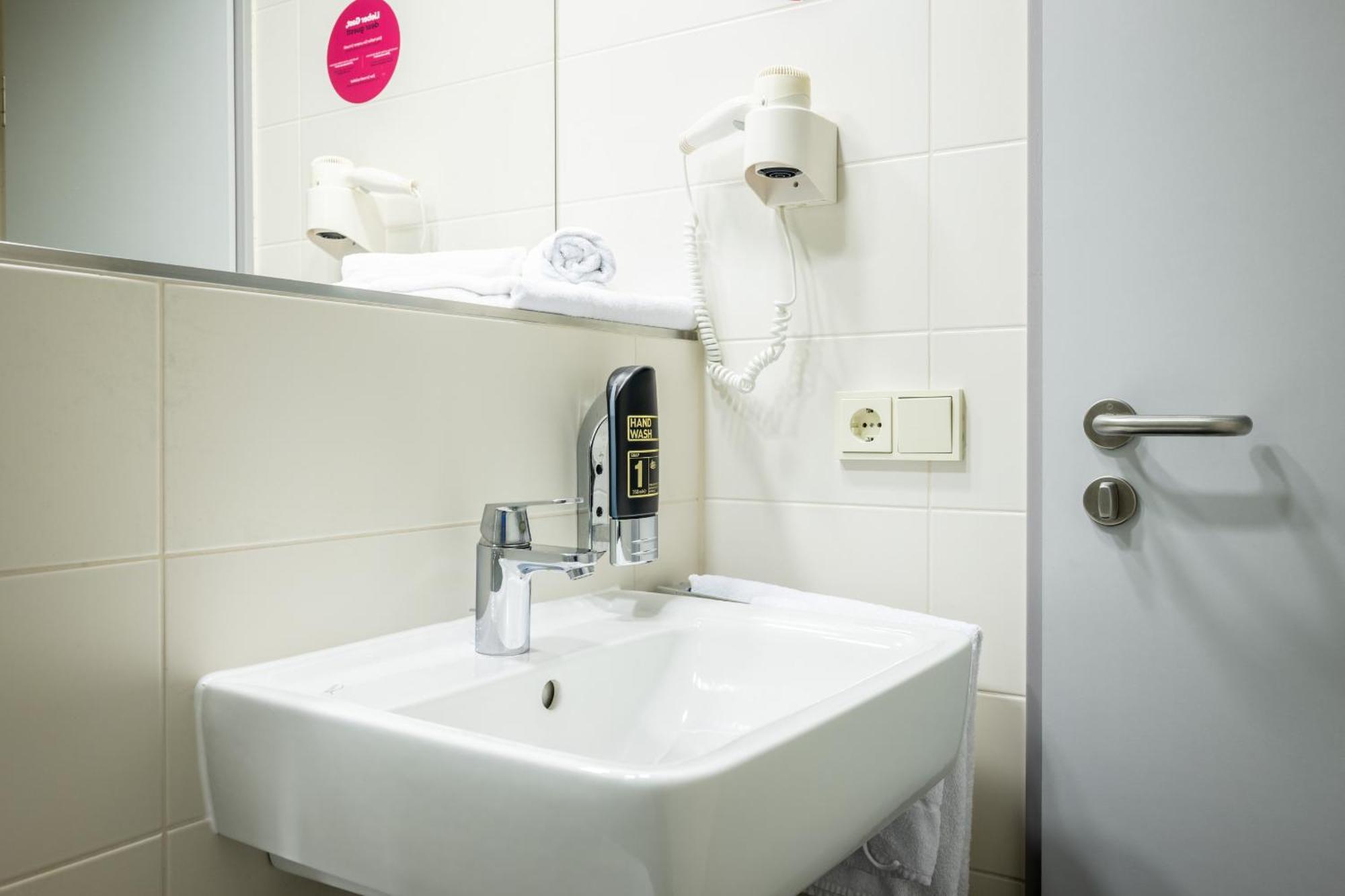 Serways Bruchsal West Hotel Forst (Baden)